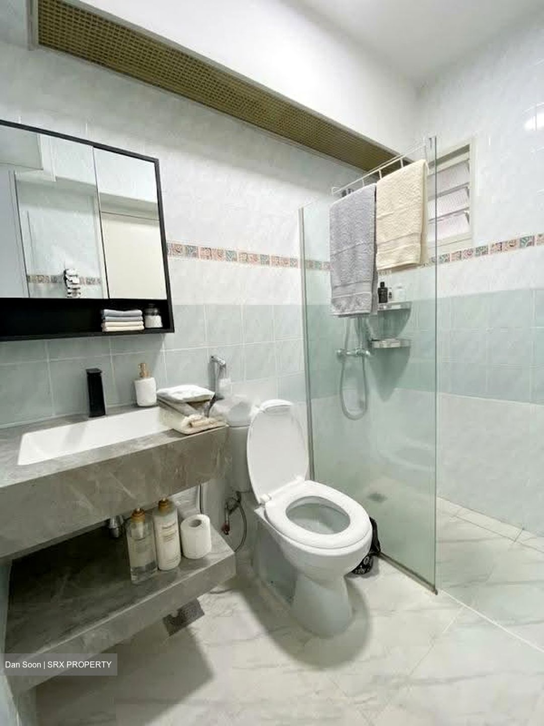 Blk 384 Bukit Batok West Avenue 5 (Bukit Batok), HDB 4 Rooms #638065941